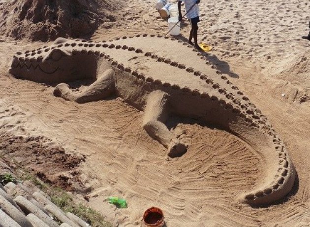 zandsculpturen bedrijfsuitje hoek van holland